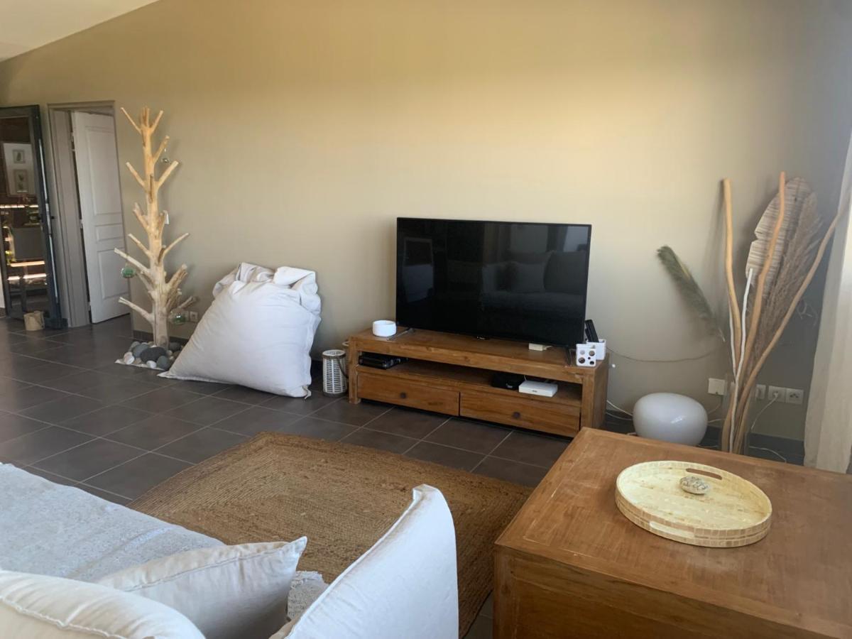 Le Cocon Du Lagon Apartment La Saline Le Bains Ngoại thất bức ảnh